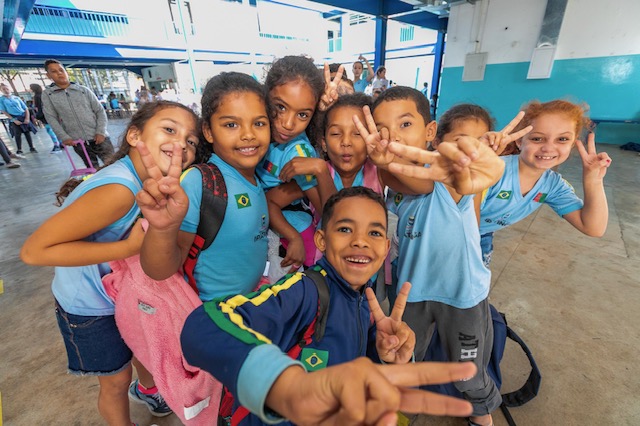 Projeto de lei garante matrícula de irmãos na mesma escola