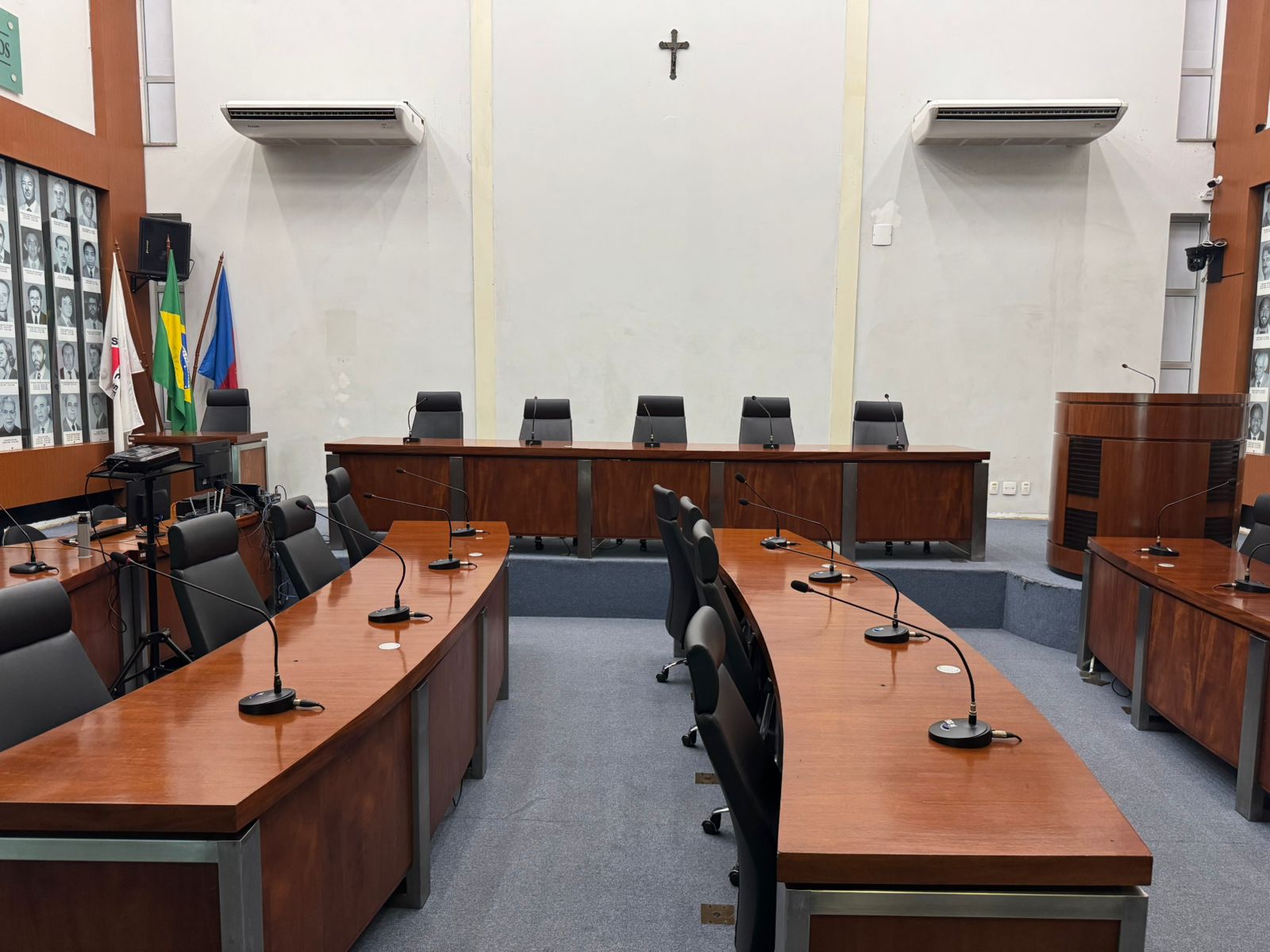 Câmara de Ipatinga debate IPTU, saúde e educação em reunião de comissões