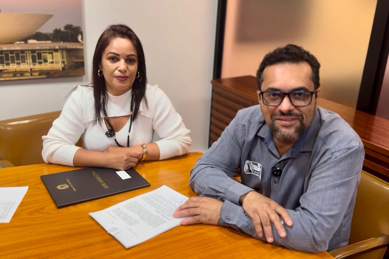Câmara de Ipatinga firma acordo para implantação da TV Câmara no município