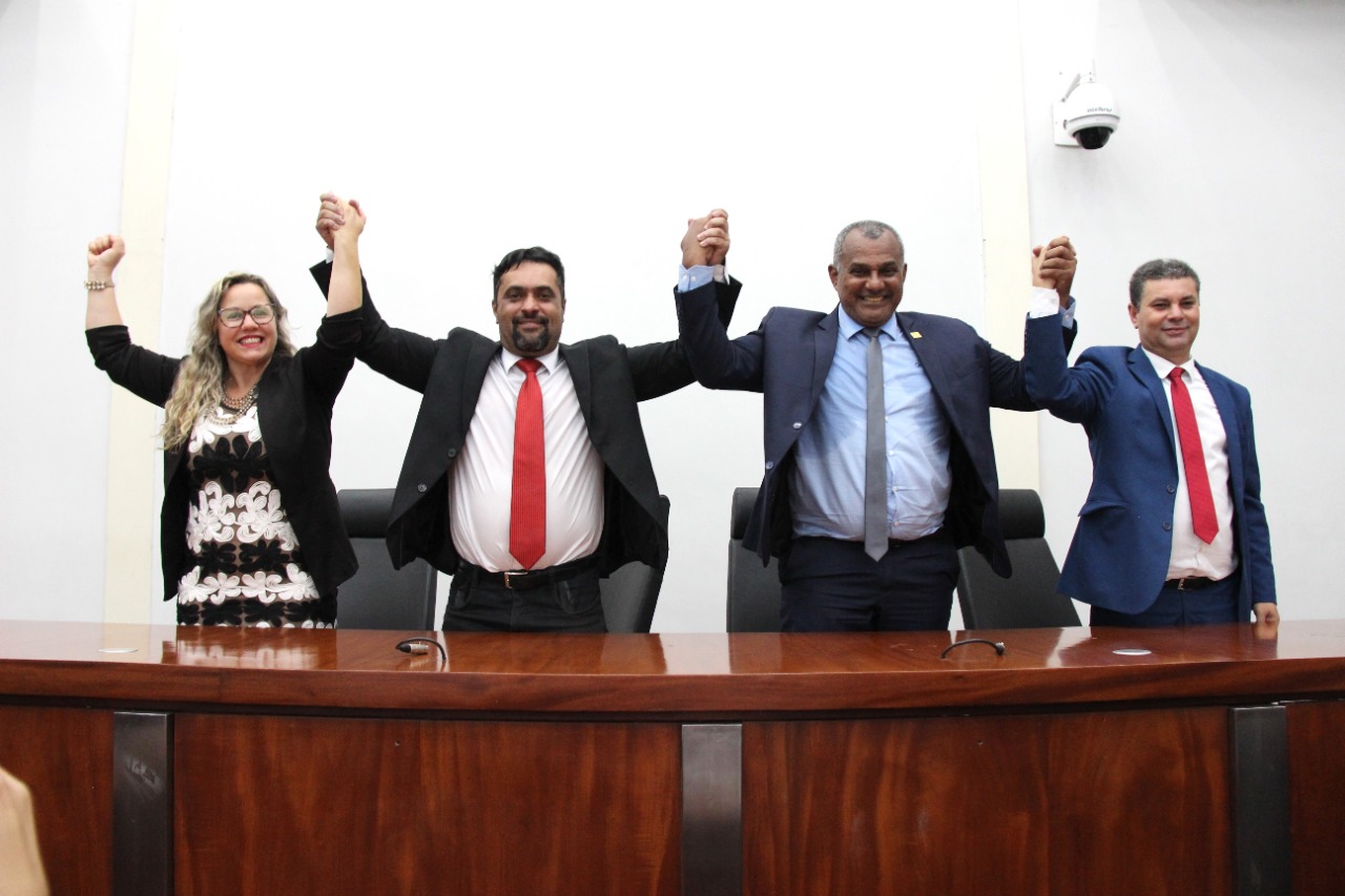 Mesa Diretora biênio 2023-2024 é eleita 