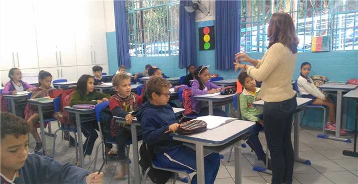 Aprovado rateio de verba do Fundeb entre os profissionais da educação