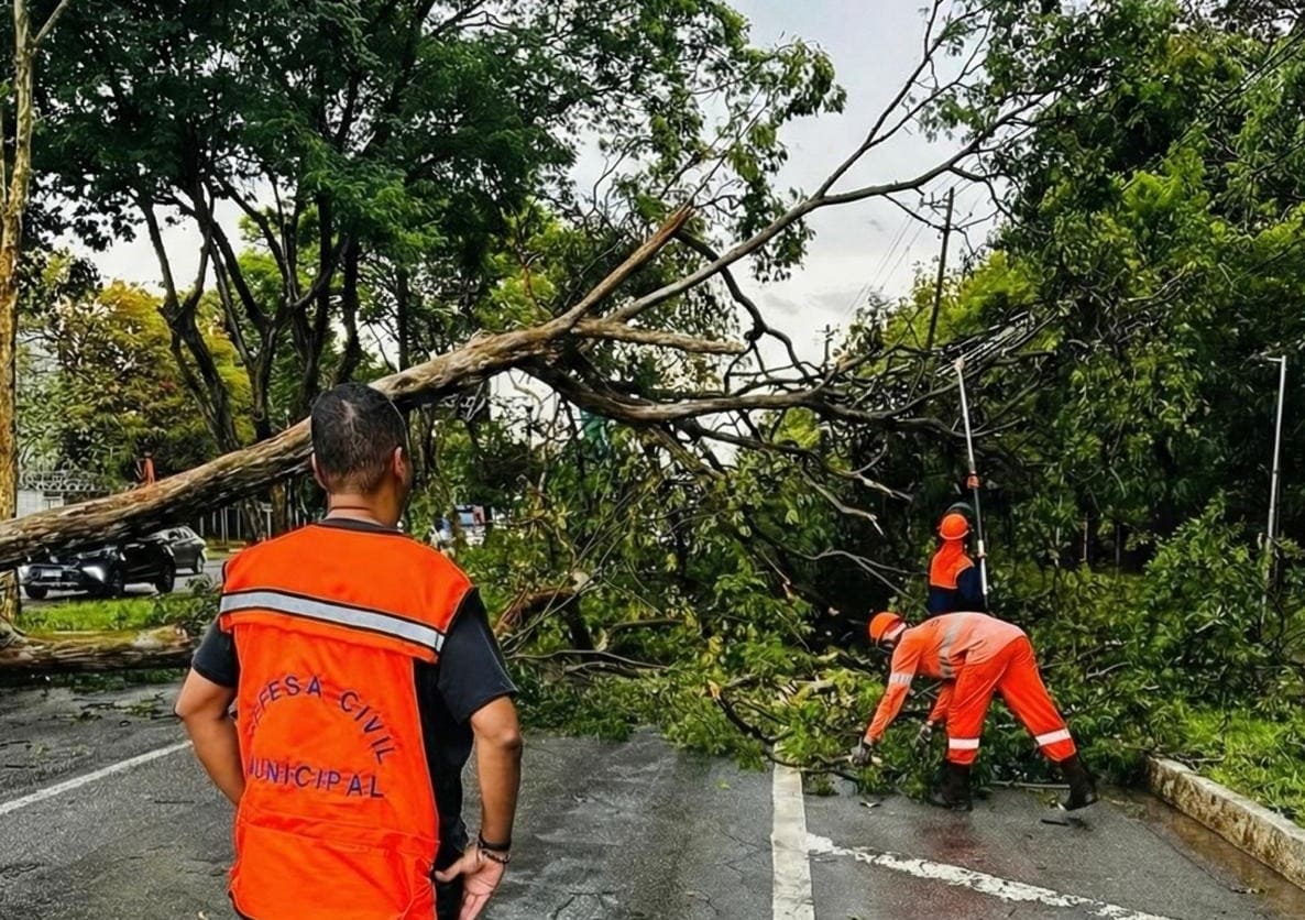 Presidente da Câmara de Ipatinga se manifesta após forte chuva e reforça papel do Legislativo como fiscalizador e representante da população
