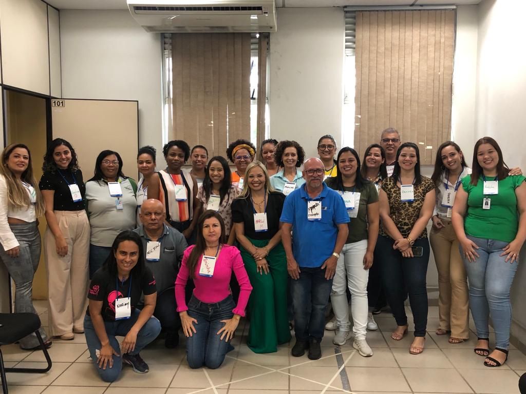 Servidores participam de curso sobre as habilidades interpessoais