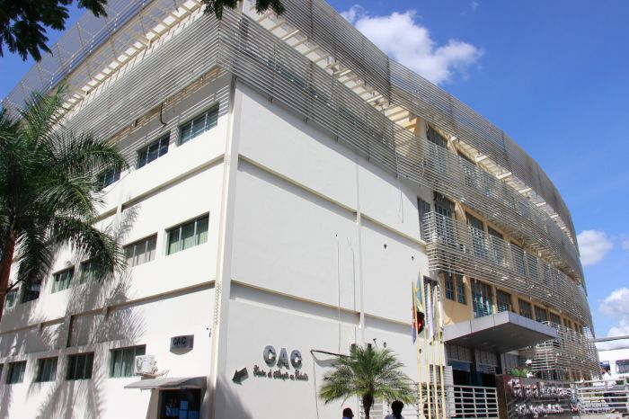Restauração e pintura externa do prédio da Câmara são concluídas