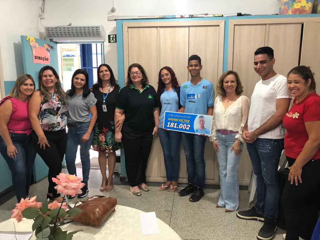 Eleição mirim movimenta escolas em Ipatinga 