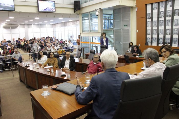 Audiência Pública sobre caos no sistema carcerário aborda ressocialização de presos