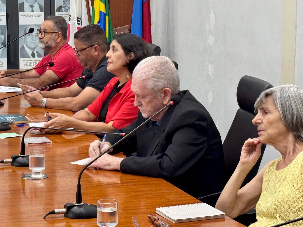 Audiência pública debate memória e controvérsias do Massacre de Ipatinga