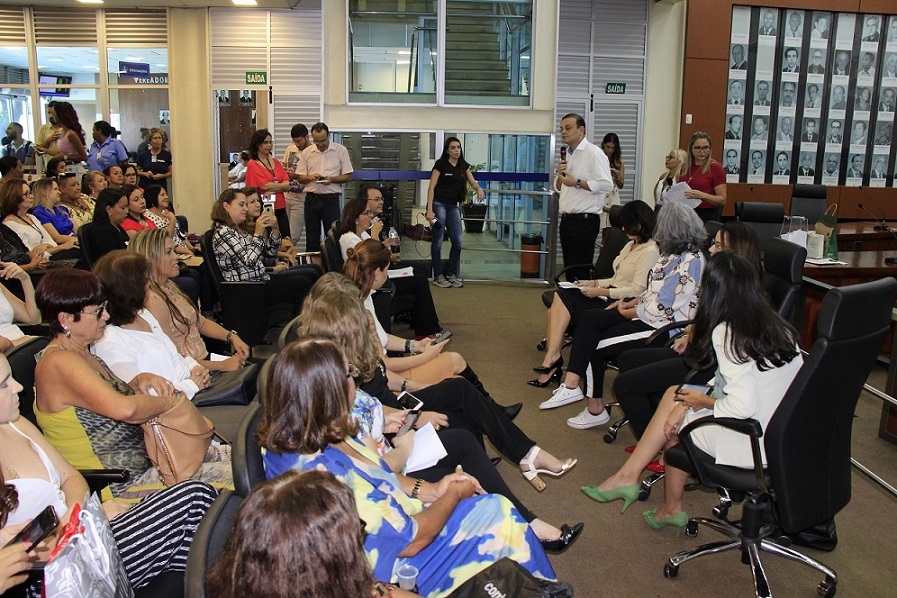 Câmara promove ‘Roda de Conversa’  sobre a violência contra as mulheres