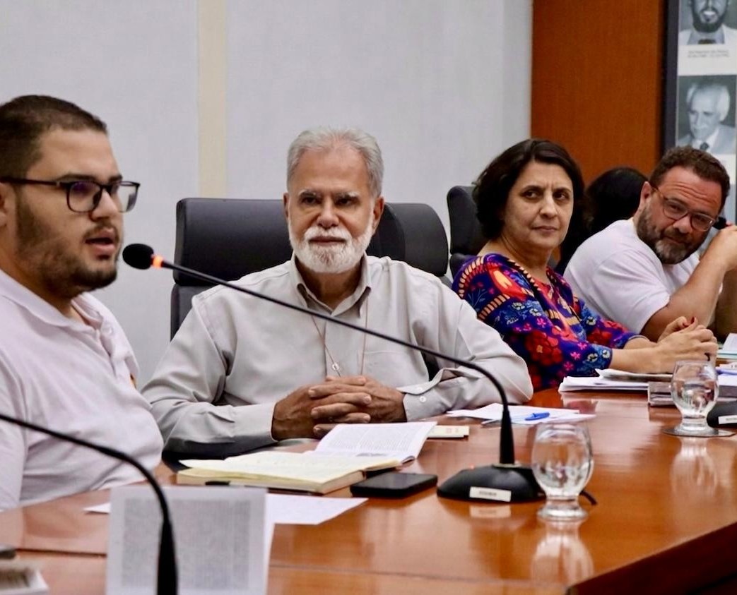 Câmara debate direito à moradia e atendimento à população em situação de rua