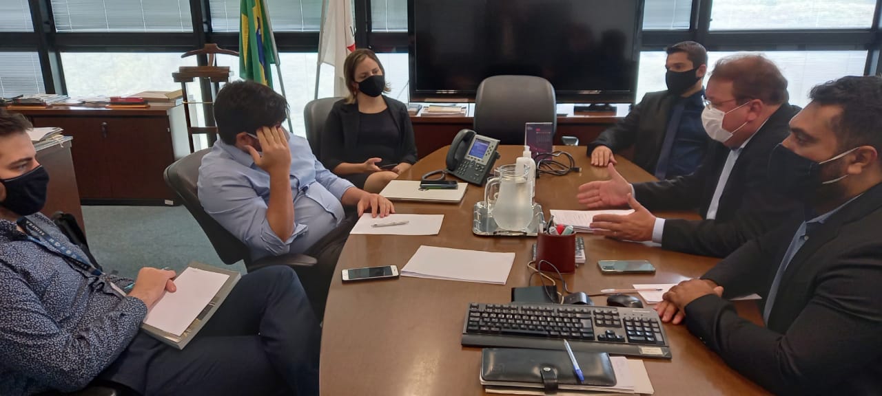 Parlamentar discute em Belo Horizonte soluções para IPSEMG e Aeroporto do Vale do Aço